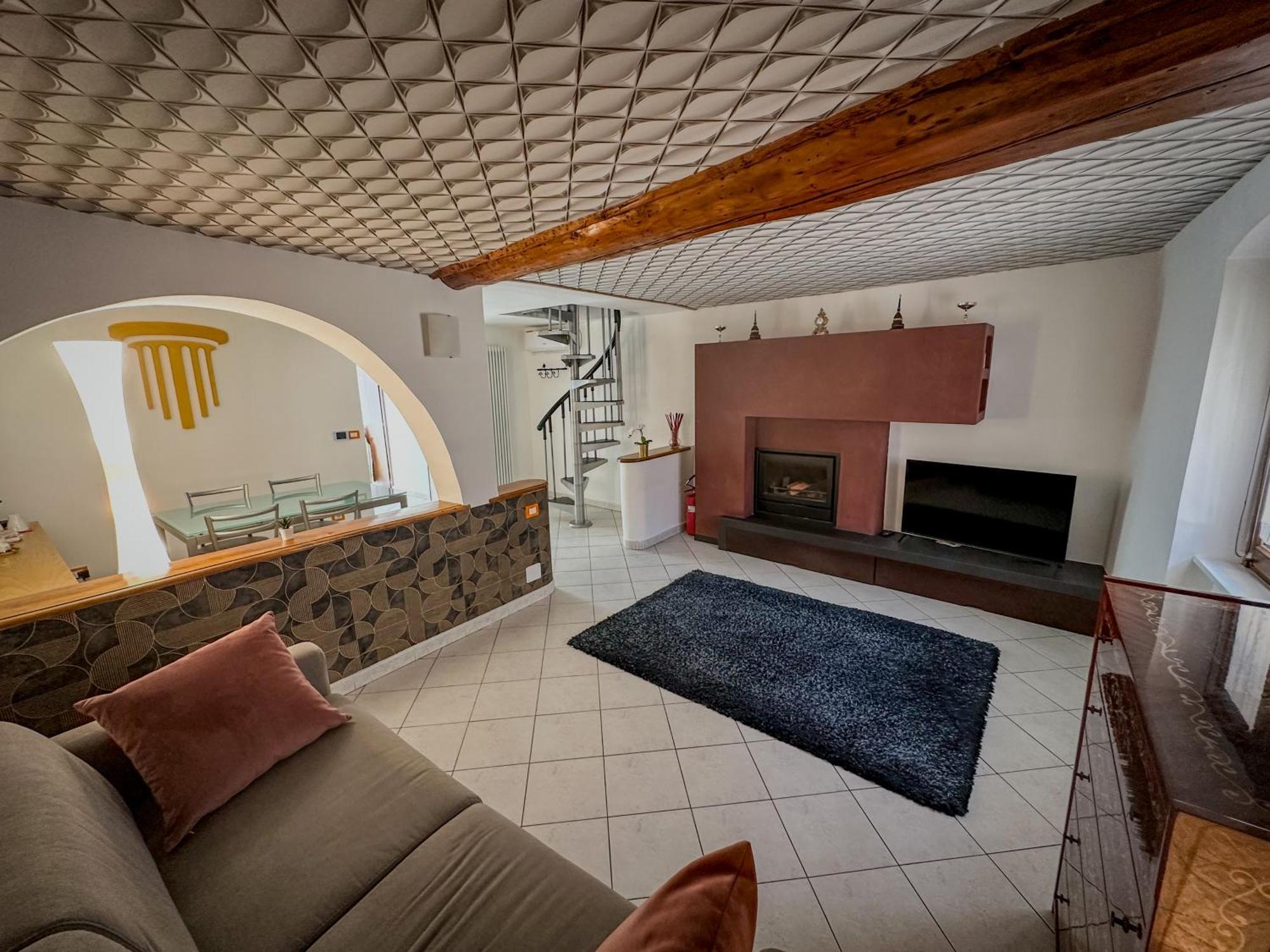 Apartment La Fuga Del Re - Lusso In Piazza Castello