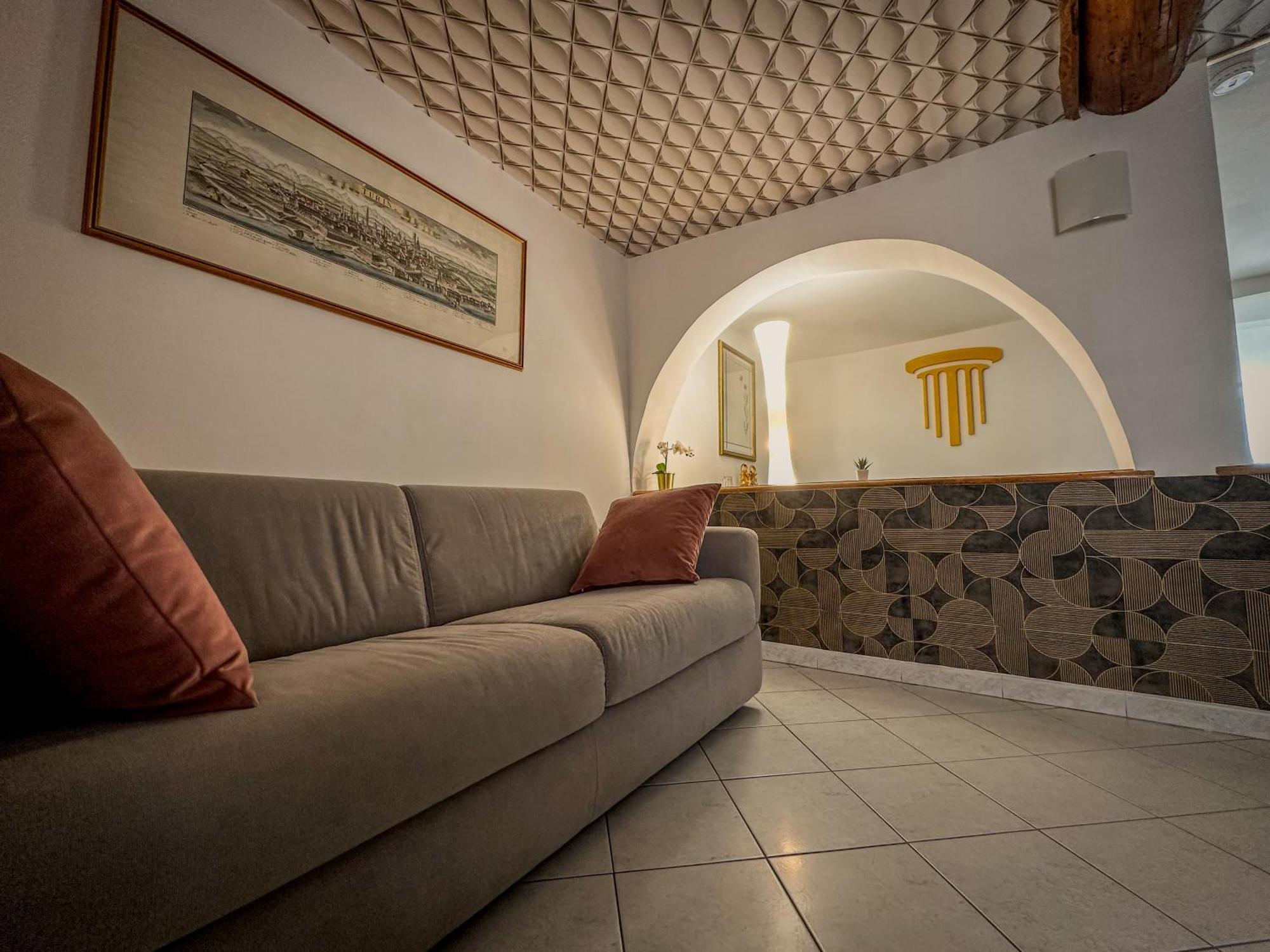 Apartamento La Fuga Del Re - Lusso In Piazza Castello *